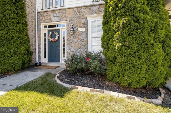 Foto del edificio - 22990 Fox Fire Terrace