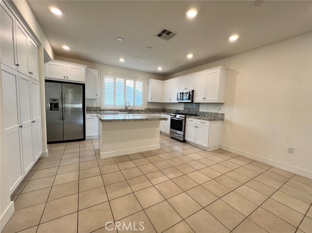 Building Photo - 18315 Goldbark Way