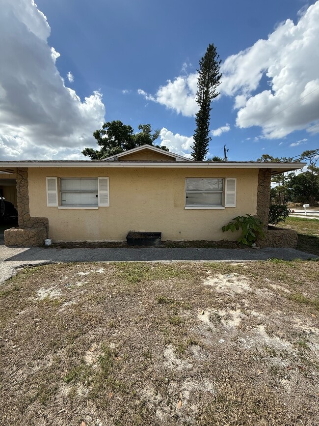 Foto del edificio - 122 South Rd