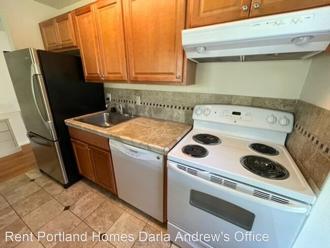 Building Photo - 2 br, 1.5 bath House - 100 Kerr Parkway Ap...