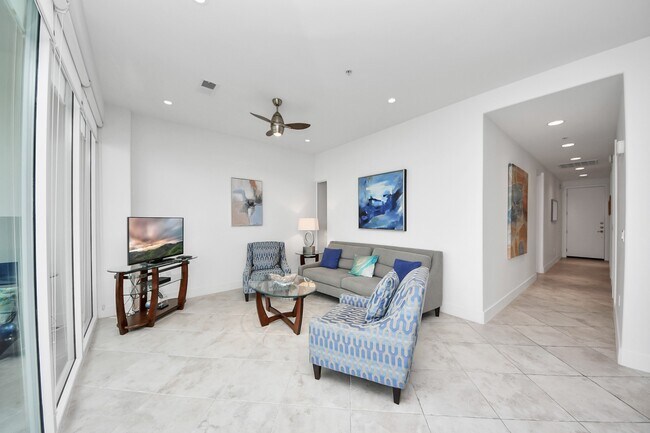 Building Photo - 10327 Termini-San Luis Pass Rd