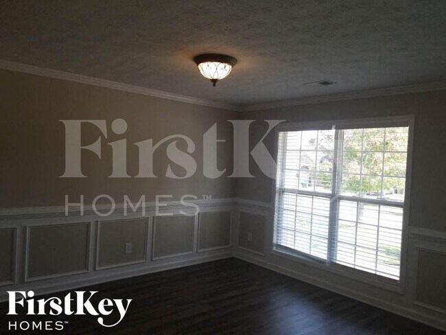 Foto del edificio - 2133 Grant Ave