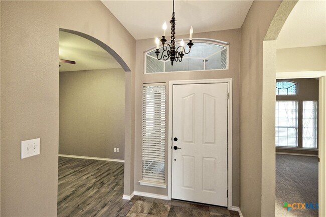 Foto del edificio - 1180 Berry Creek Dr
