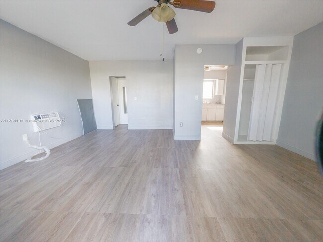 Foto del edificio - 2170 NW Flagler Terrace