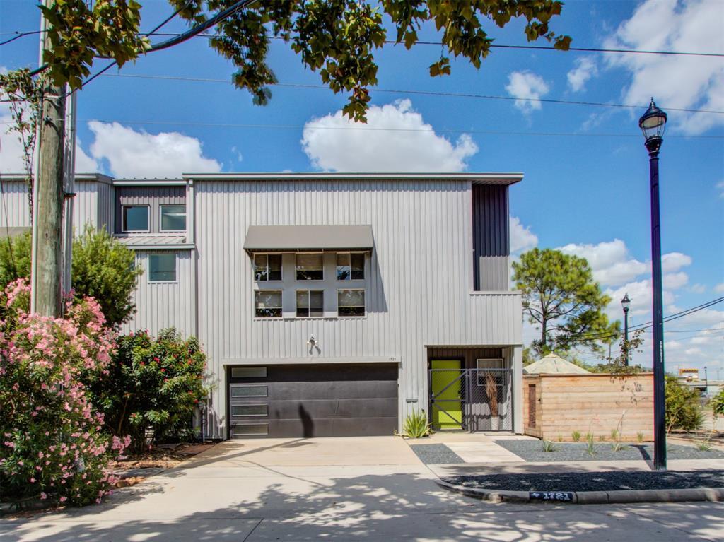 Foto principal - 1721 Dennis St