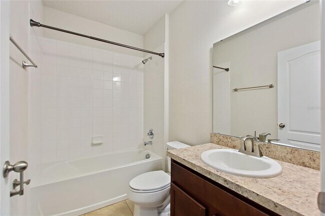 Foto del edificio - 287 Oleander St