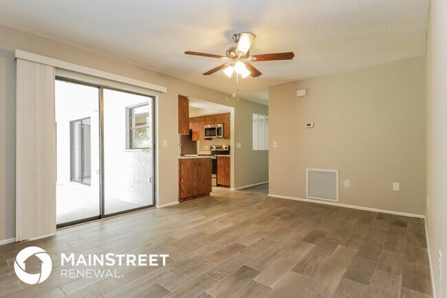 Building Photo - 5048 Brandeis Cir W