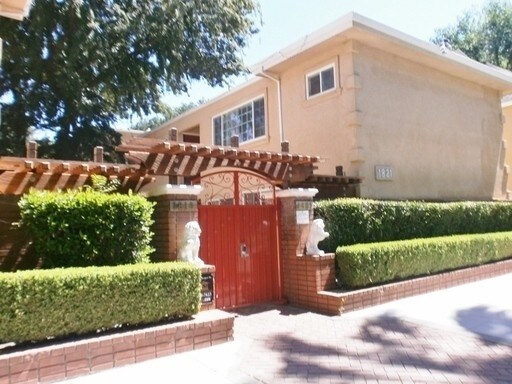 Primary Photo - 1821 G St