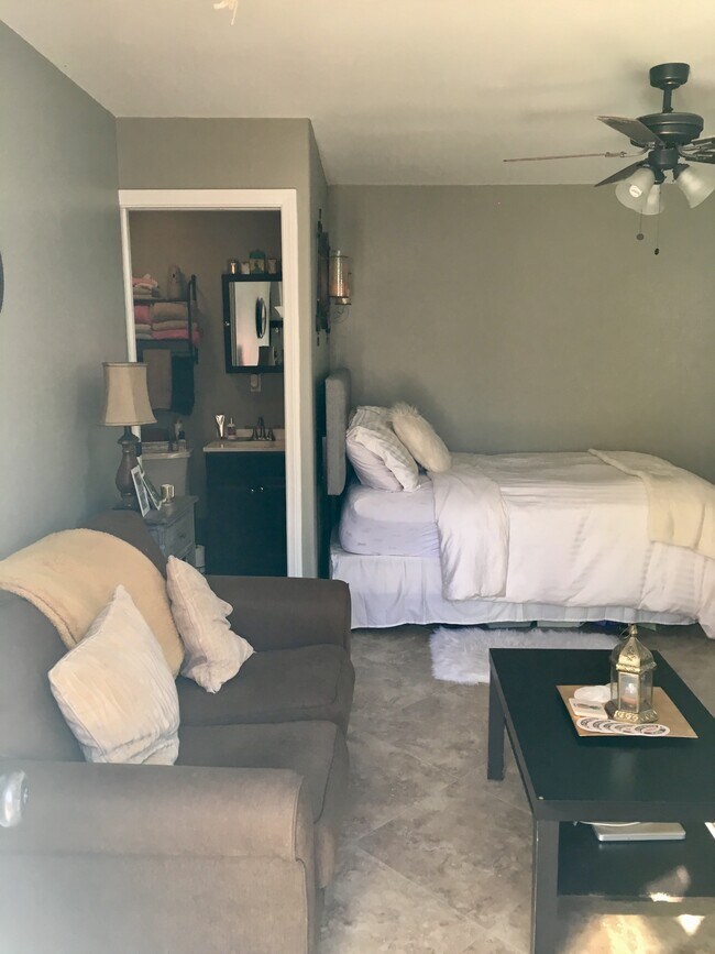 Partial view of living space and bathroom - 4818 Austin Dr