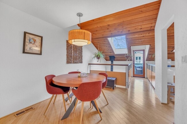 Foto del edificio - Amazing Custom Home