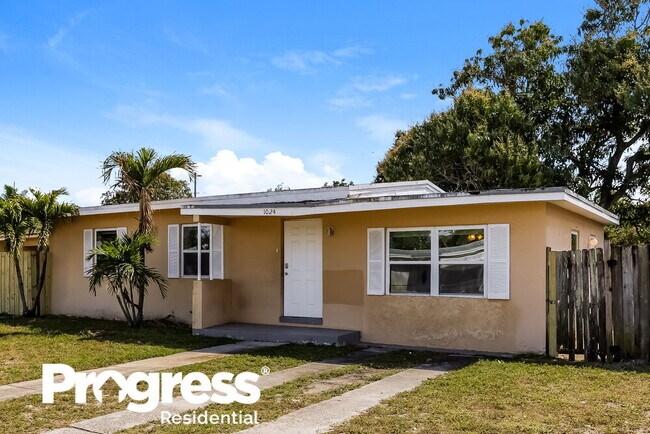 Foto del edificio - 1024 NW 12th St