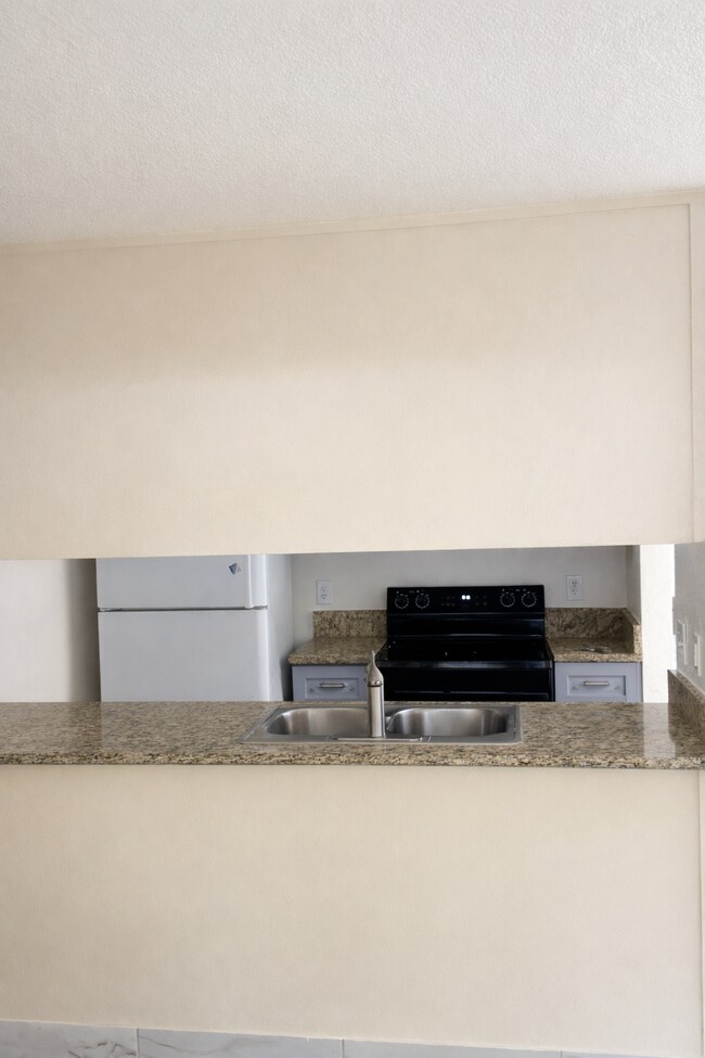 Foto del edificio - 611 North School street