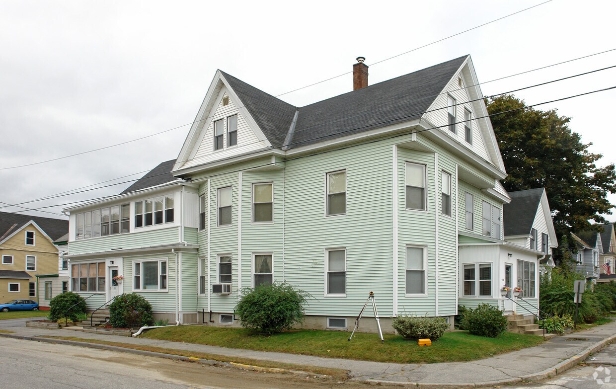 Primary Photo - 92 Winter St