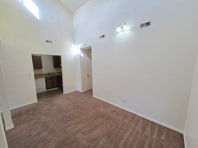 Foto del edificio - 174 S Kentucky Ave