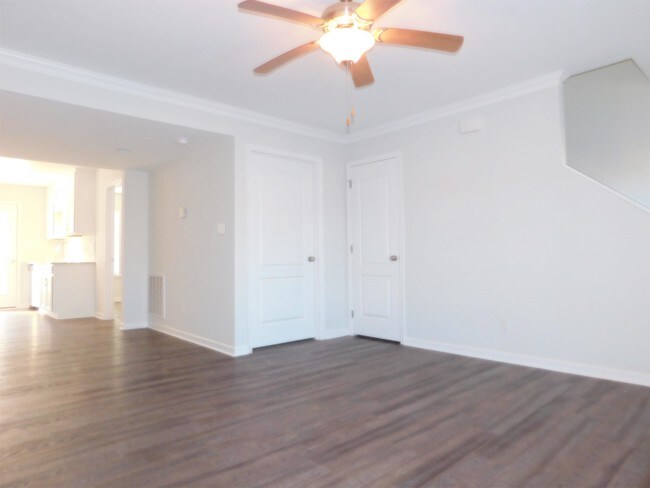 Foto del edificio - 37 Squire Cir