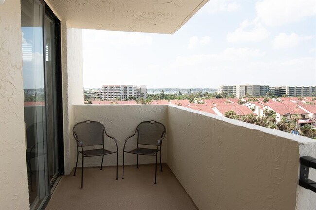 Foto del edificio - 2947 S Atlantic Ave