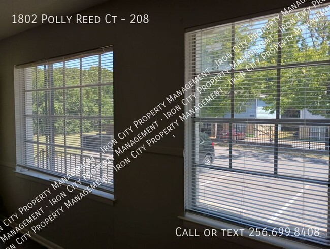 Foto del edificio - 1802 Polly Reed Ct