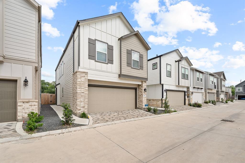 Primary Photo - 3115 Skyrock Dr