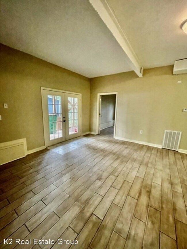 Building Photo - 2 br, 1 bath House - 929 McAlway Rd Apt B
