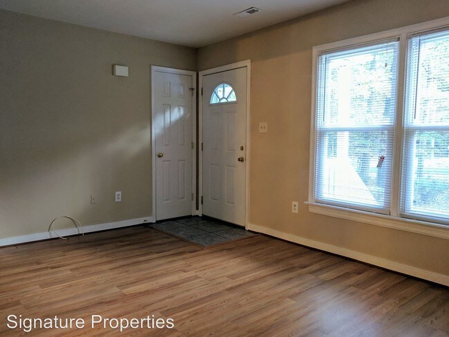 Foto del edificio - 3 br, 2 bath House - 257 Lake Caroline Dr