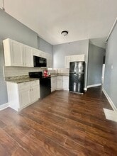 Building Photo - 4115 Pennsgrove St