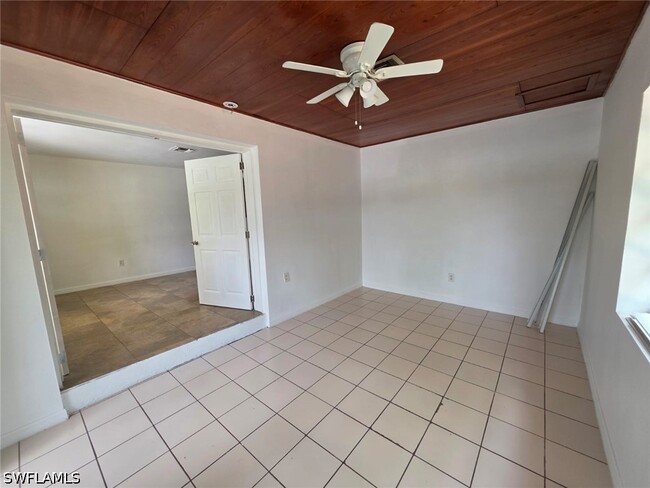 Building Photo - 2103 Unity Ave