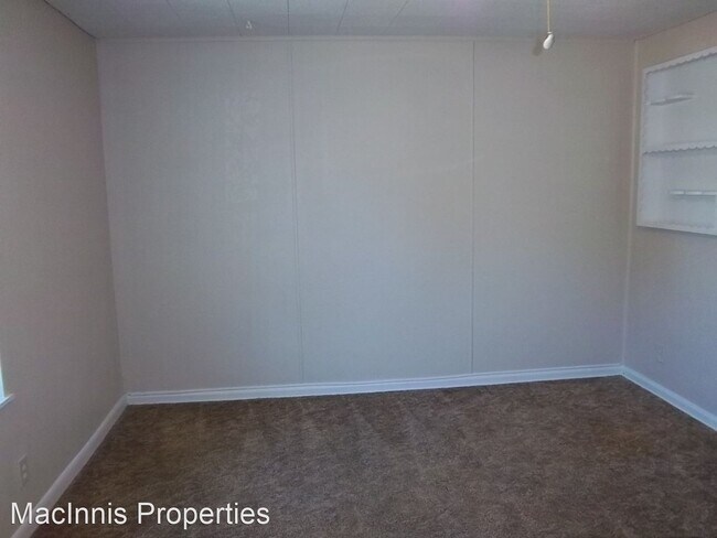 Building Photo - 2 br, 1 bath House - 1406 N Lake St