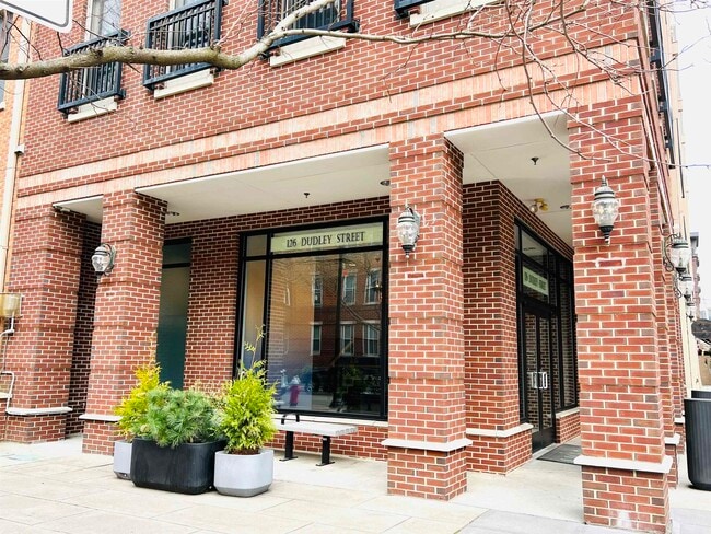 Building Photo - 126 Dudley St