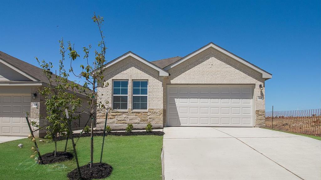 Foto principal - 505 Lake Sweetwater Ln
