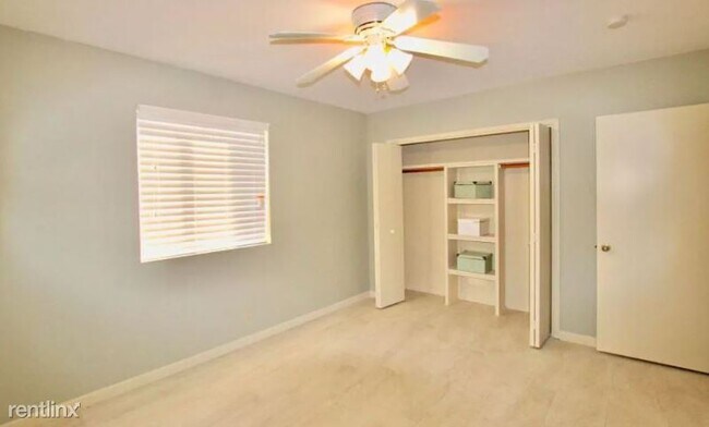 Building Photo - 2 br, 1 bath House - 2044 W. Ocotillo RD