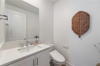 Building Photo - 127 Merit