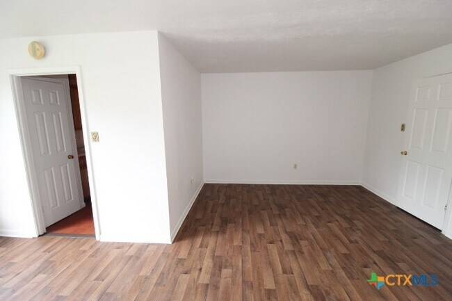 Foto del edificio - 502 S 9th St