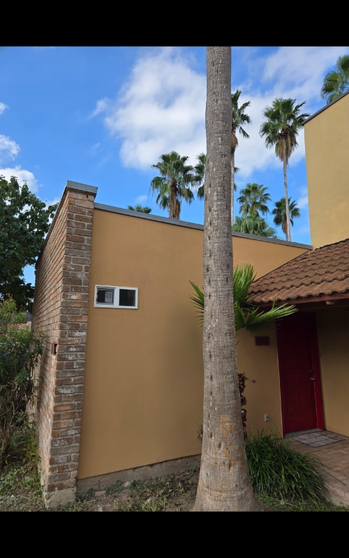 Building Photo - 301 Bolivar Ave