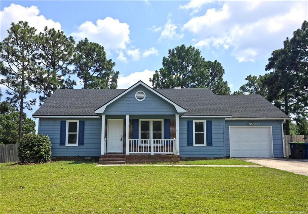 Foto principal - 242 Eppingdale Dr