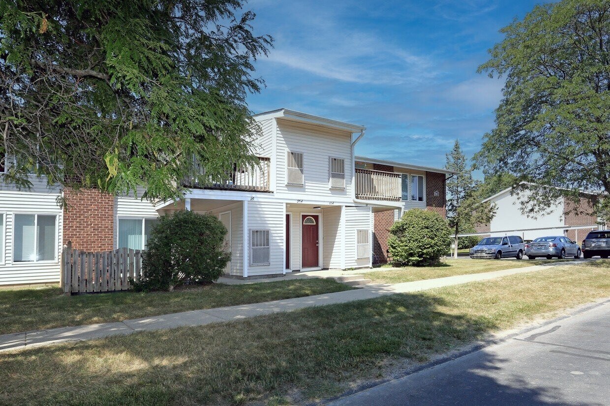 Auburn Heights Apartments Apartments in Pontiac, MI