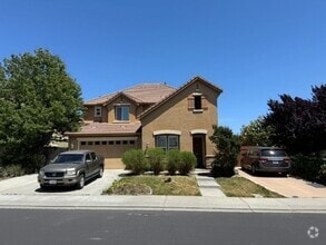 Building Photo - 2078 Newcastle Dr
