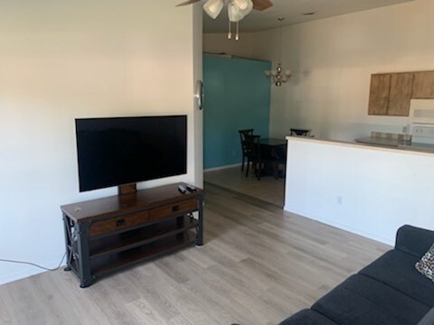 Foto del edificio - 1475 Northwood Dr