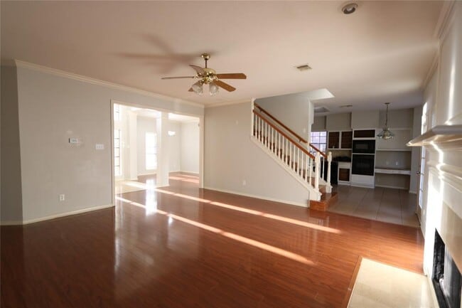 Building Photo - 13607 Robin Hill Ct