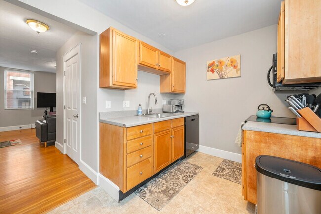 Foto del edificio - 370 Hanover St