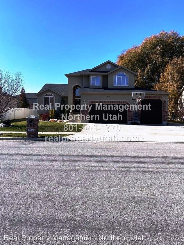 Primary Photo - 5 br, 3.5 bath House - 1916 S 1675 W