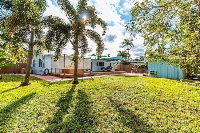 Photo - 235 30th St House