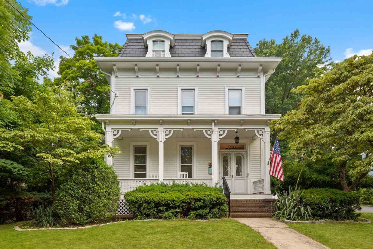 Foto principal - 290 Harrington Ave