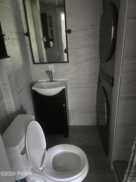 Foto del edificio - 127 Longridge Dr