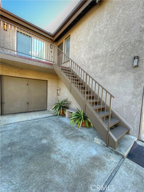 Building Photo - 33932 El Encanto Ave