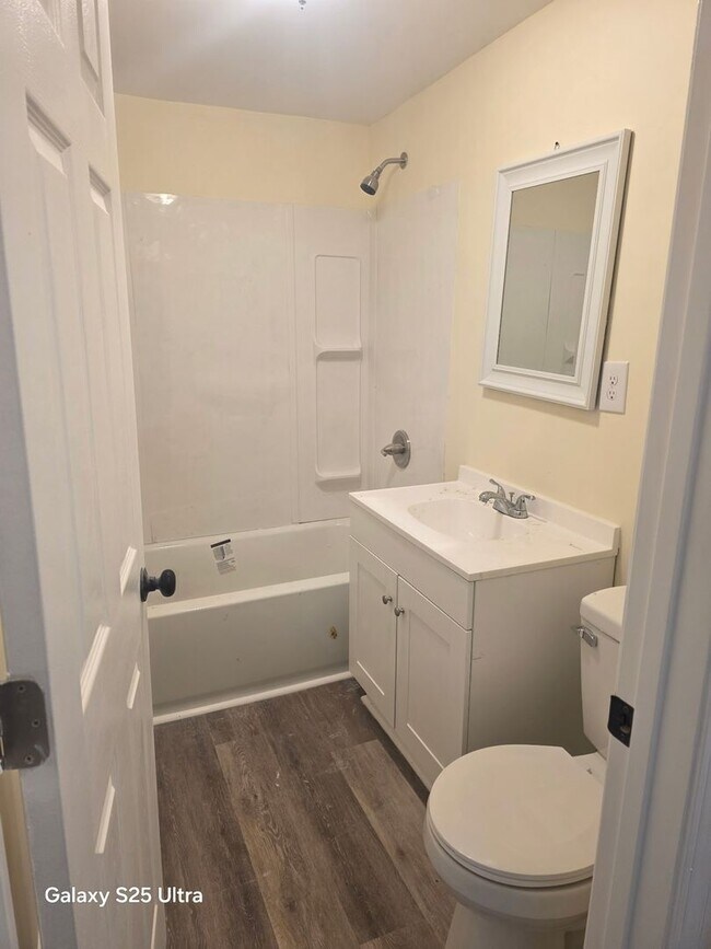 Foto del edificio - Single Family Home - Now available!