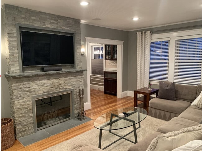 Living room, comes furnished as pictured - 305 Webster St