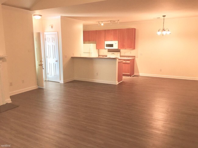 Building Photo - 2 br, 2 bath Condo - 107 Pickering Ln