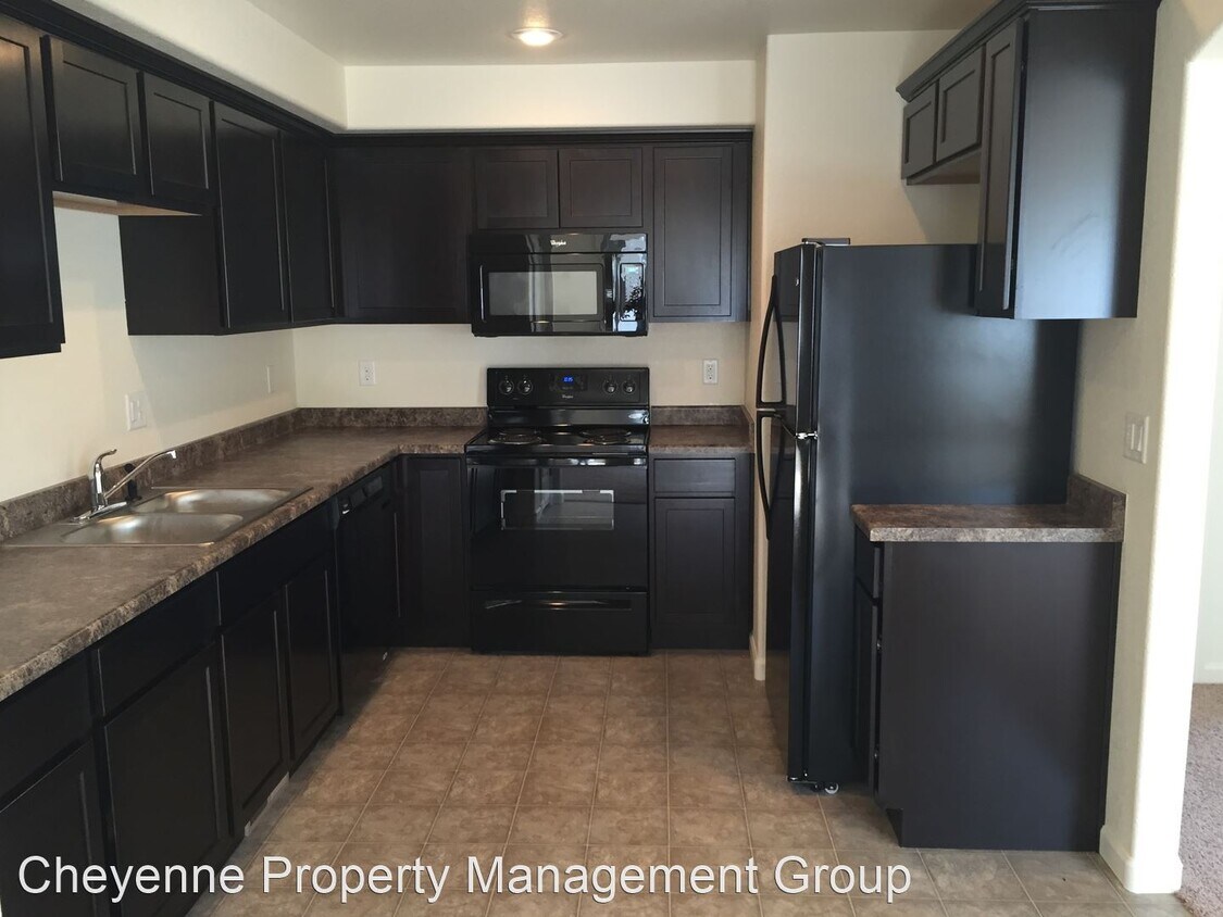 Foto principal - 4 br, 3.5 bath House - 3808 Firewalker Trail