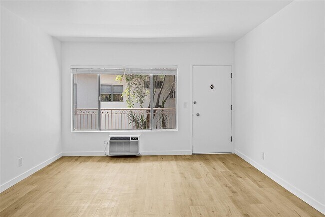 Foto del edificio - 11661 Erwin St