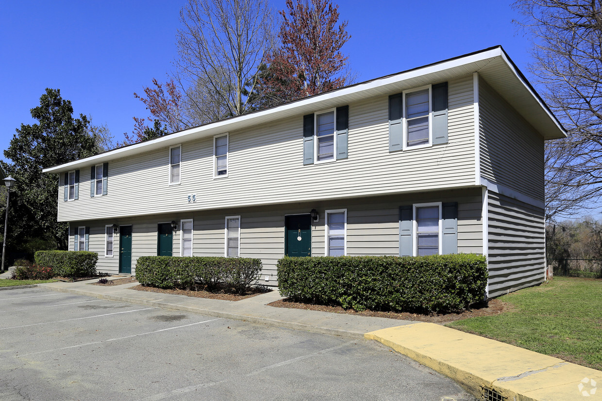 Lakewood Lodge Apartment Homes - Hanahan, SC | Apartments.com